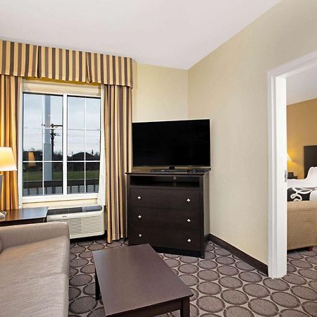 Отель La Quinta By Wyndham Lexington South / Hamburg Экстерьер фото