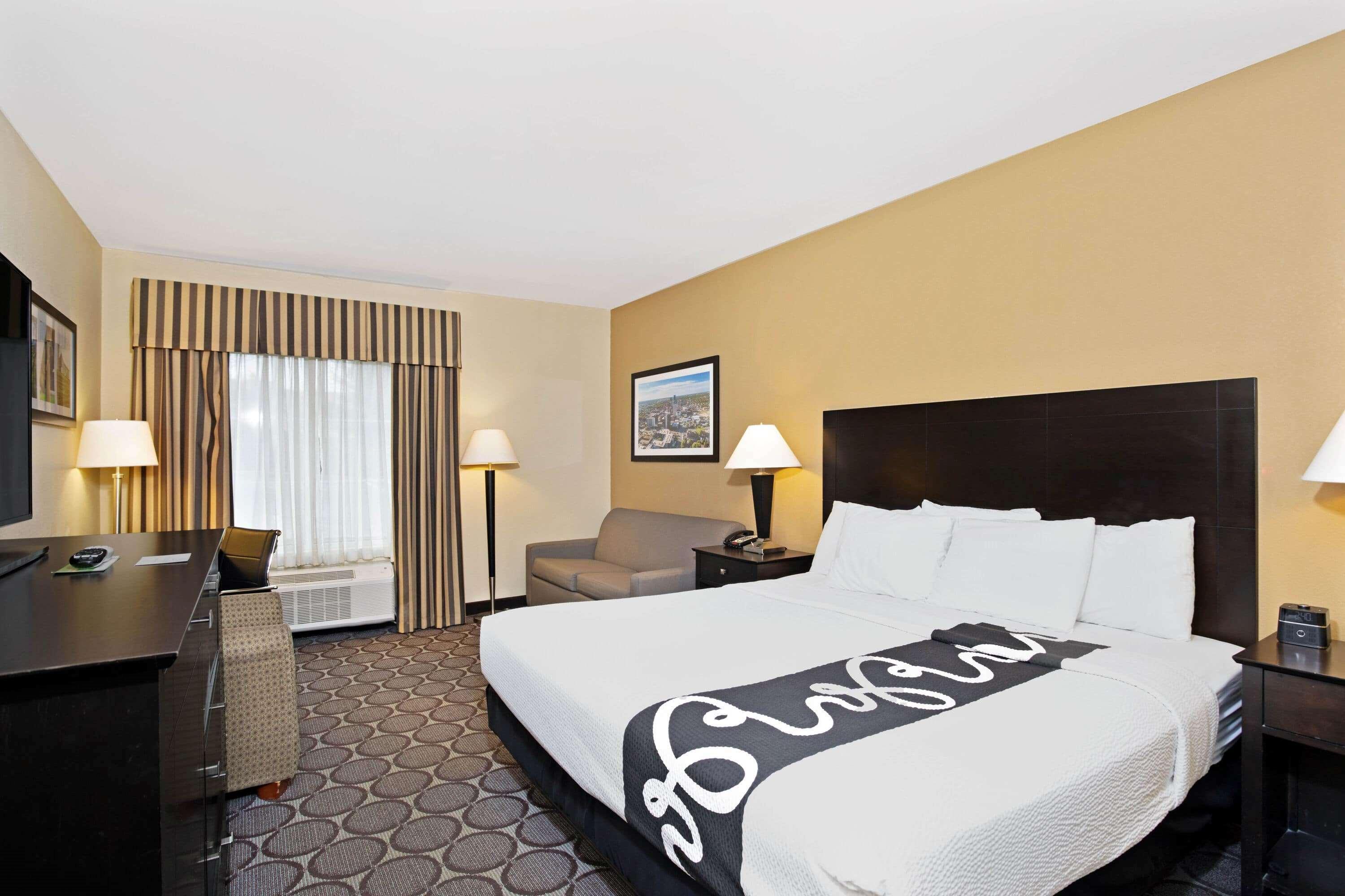 Отель La Quinta By Wyndham Lexington South / Hamburg Экстерьер фото