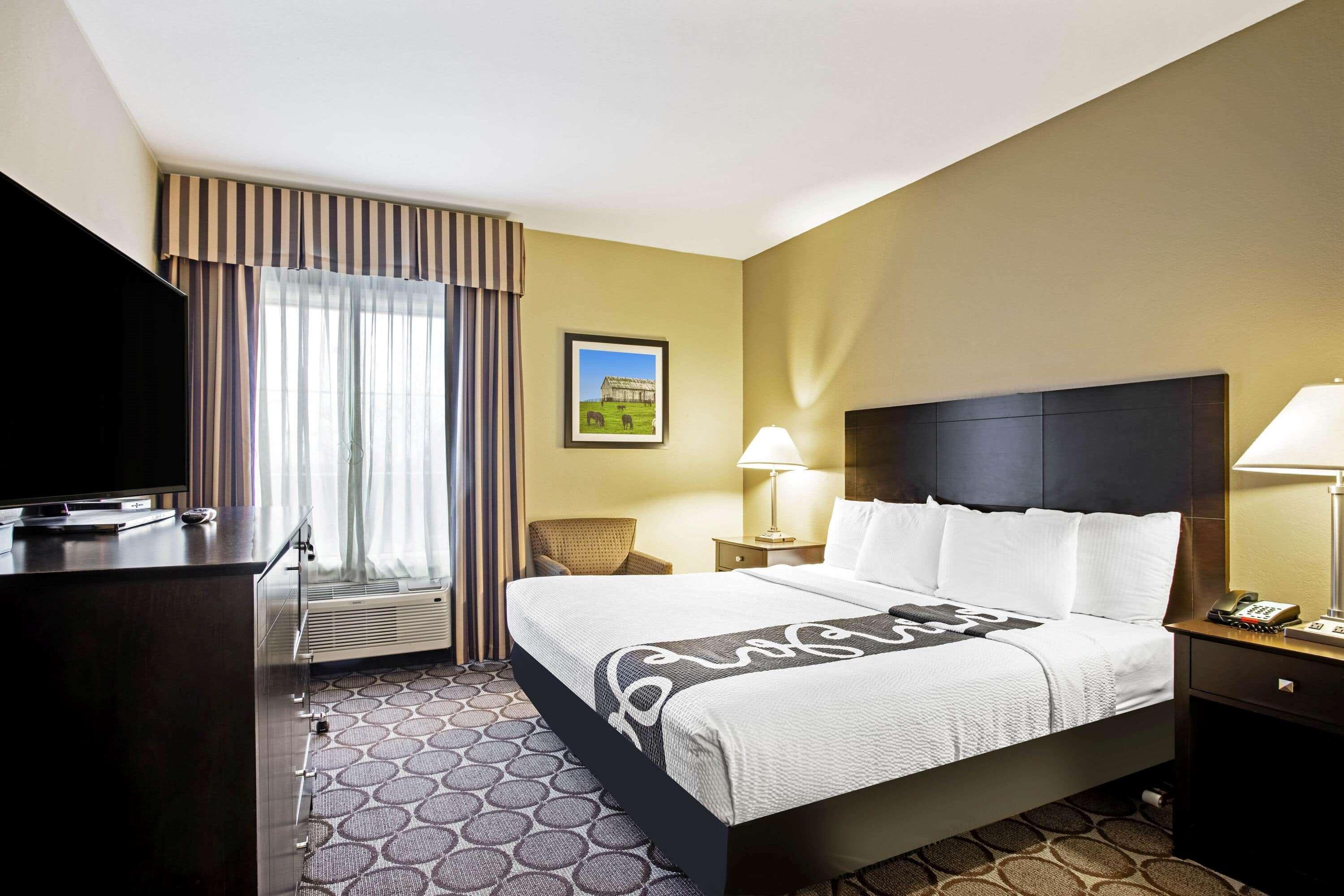 Отель La Quinta By Wyndham Lexington South / Hamburg Экстерьер фото